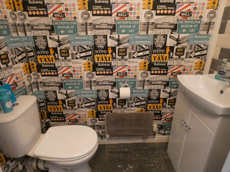 Ground Floor Cloaks W/C- click for photo gallery